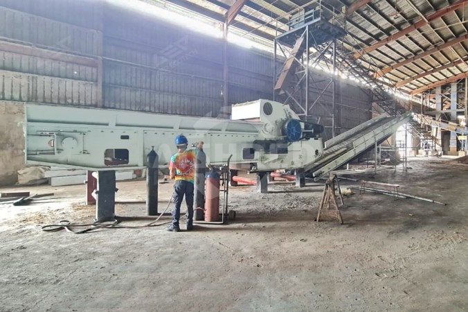 Broyeur à tambour pour un projet de recyclage des coques de noix de coco aux Philippines
